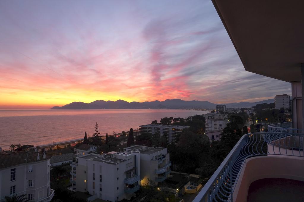 Western Cannes - Panoramic View Phòng bức ảnh